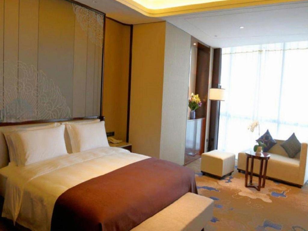 Beijing Grand Skylight International Hotel Exterior photo