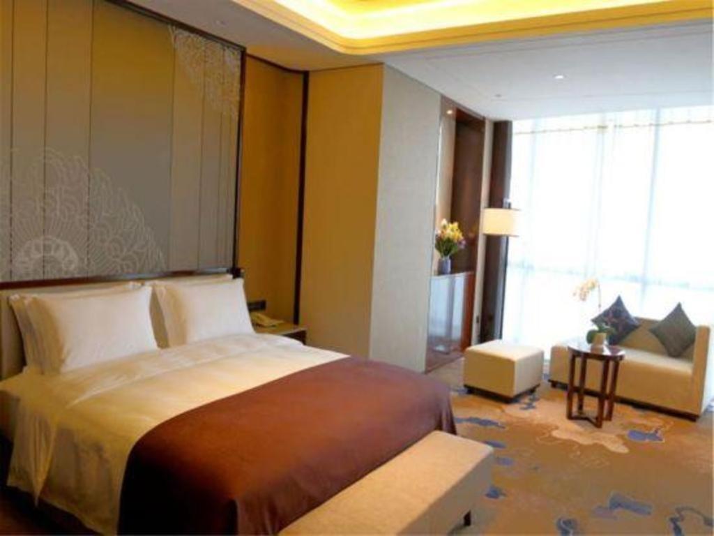 Beijing Grand Skylight International Hotel Exterior photo