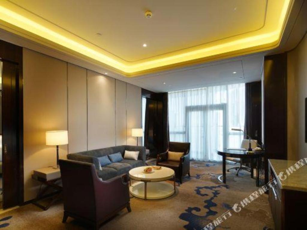 Beijing Grand Skylight International Hotel Exterior photo