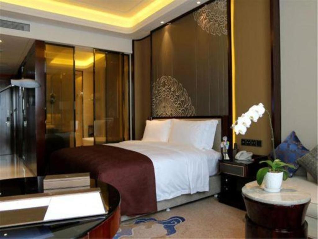 Beijing Grand Skylight International Hotel Exterior photo