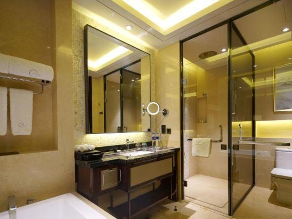 Beijing Grand Skylight International Hotel Exterior photo